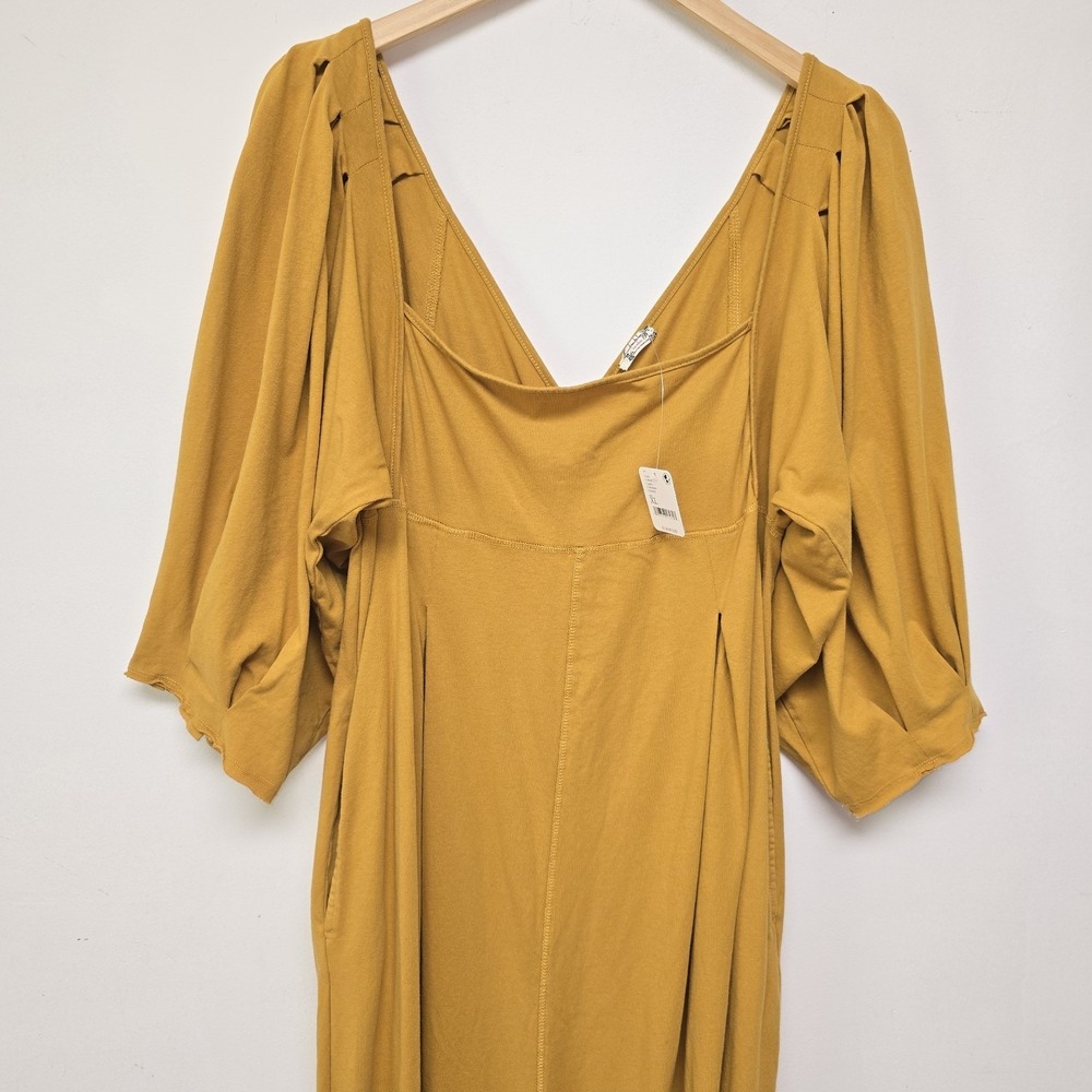 Free People Intimately Lotta Love Jumpsuit Romper Size XL Pockets Gold NWT - Picture 4 of 14